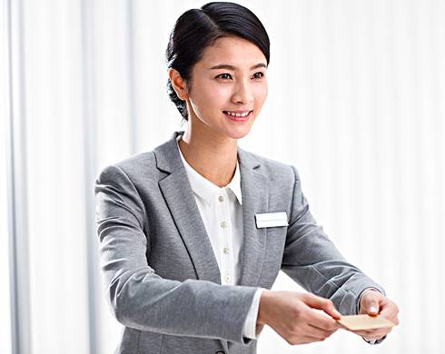 【礼仪服务】掌握这6个陌生拜访技巧，让您的业绩轻松翻倍